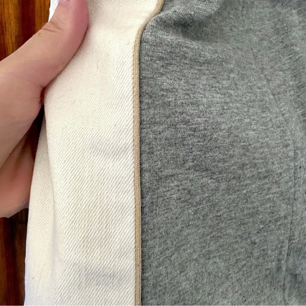 Super RARE 🔥 Armani Exchange Like NEW White Blazer Tailored, One Button, Satin - Picture 15 of 16